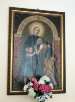 Il quadro esposto nella chiesetta raffigura il Beato Cotolengo